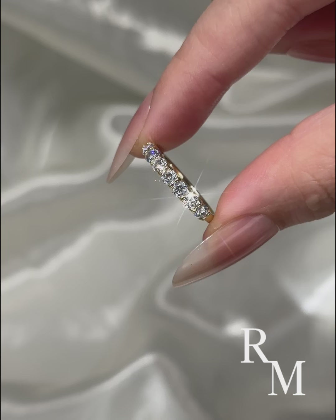 Moissanite 0.7Ct Round Cut Yellow Gold Women's Wedding Band