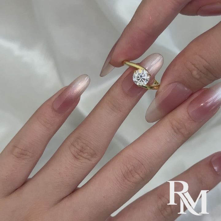 S925 Moissanite 1.2Ct Round Cut Solitaire Engagement Ring 18K Yellow Gold in Sterling Silver