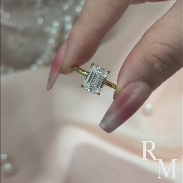 Rodiffy Moissanite 2.0Ct/3.5 Ct Emerald Cut Solitaire Engagement Ring For Her