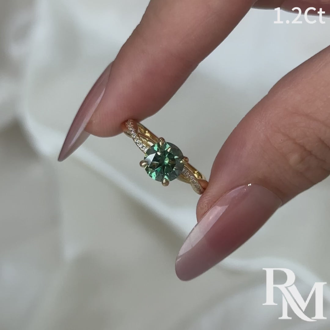 S925 Moissanite 1.2Ct Chic Round Cut Nature-inspired Green Twist Ring For Everyday Wear