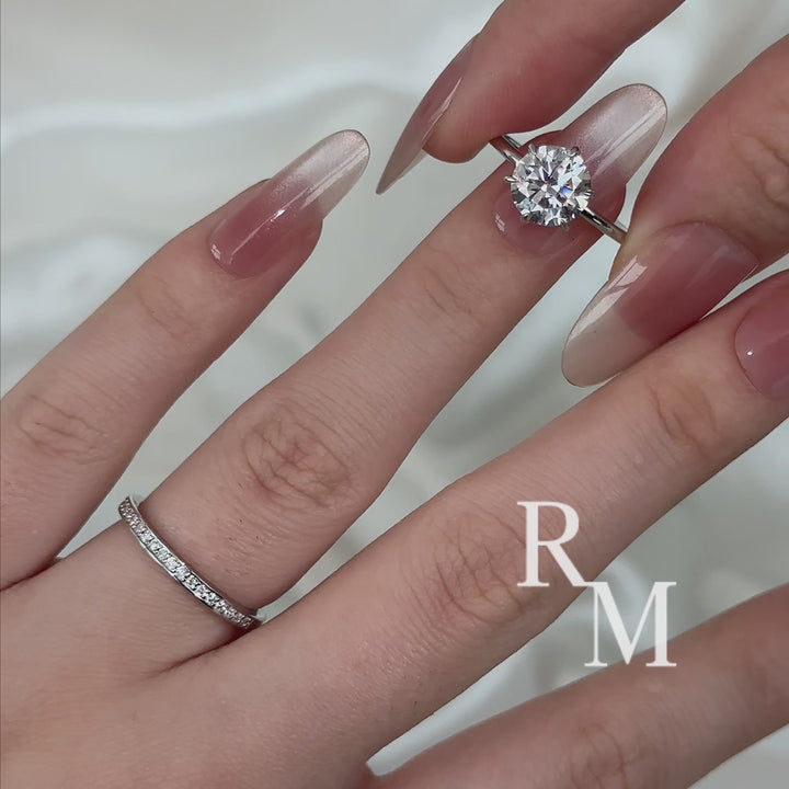 Moissanite 2.0Ct Solitaire Round Cut White Gold Stack Wedding Ring with Pavé Eternity Ring