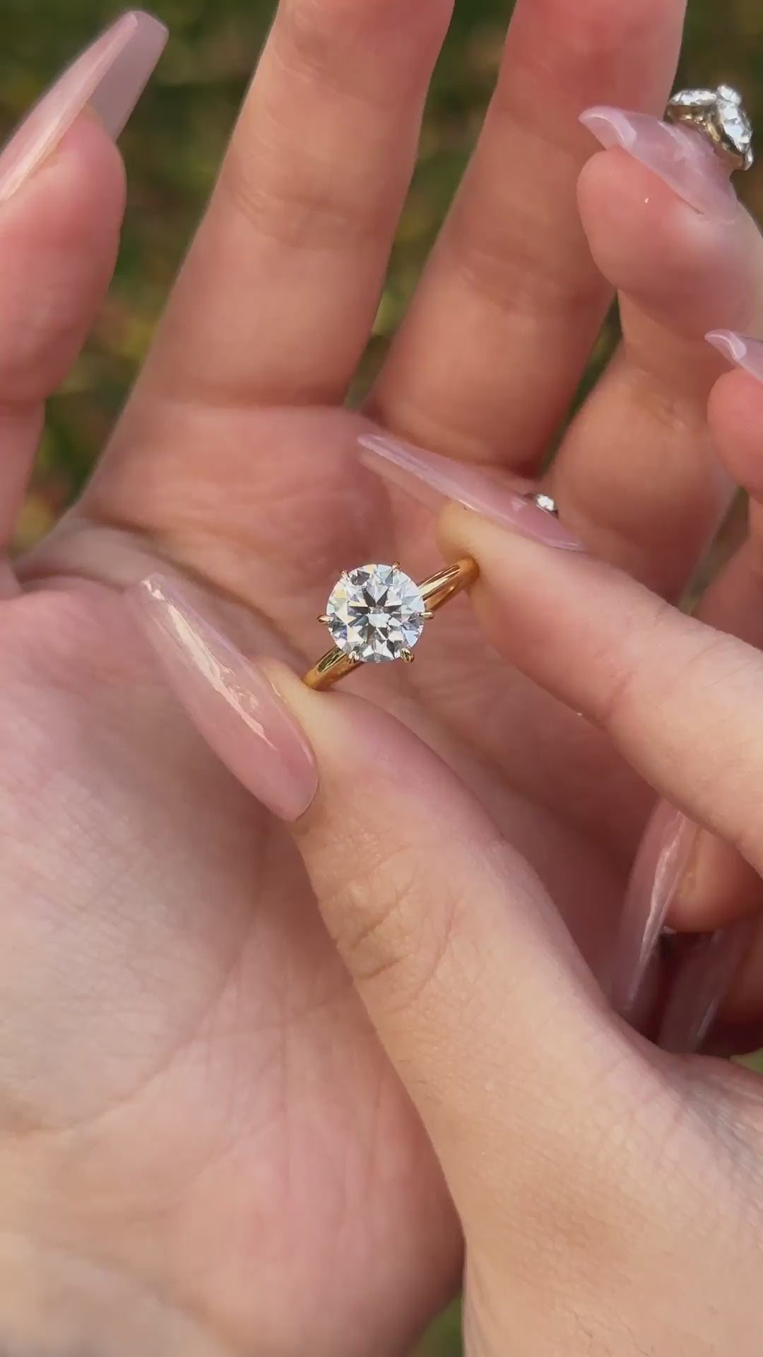 Rodiffy Moissanite 2.0 Ct Round Cut 6 Prong Yellow Gold Engagement Ring