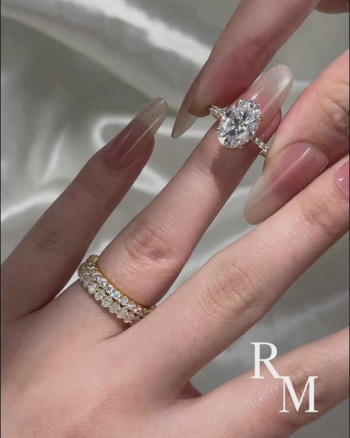 Moissanite 4.0Ct Oval Cut Yellow Gold Bridal Ring Set