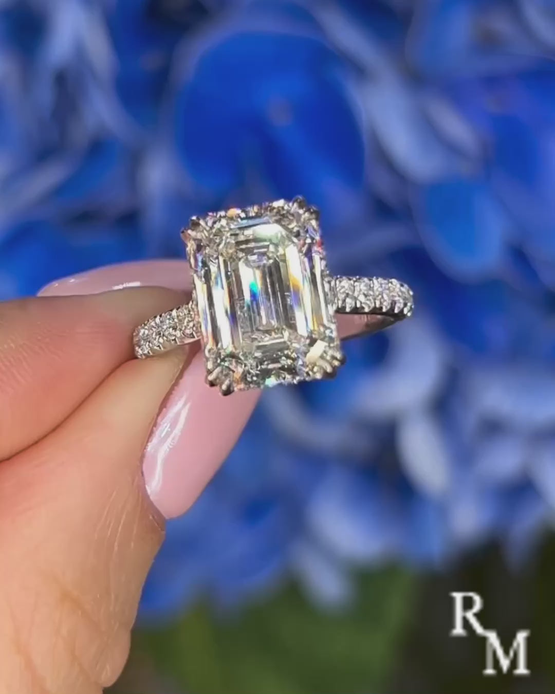 Rodiffy Moissanite 4.5 Ct Emerald Cut Engagement Ring For Women