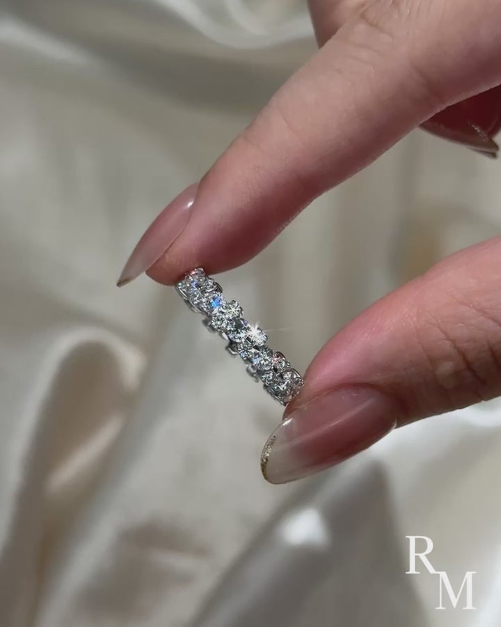 Moissanite 2.5 Ct Round Cut Full Wedding Band for Women
