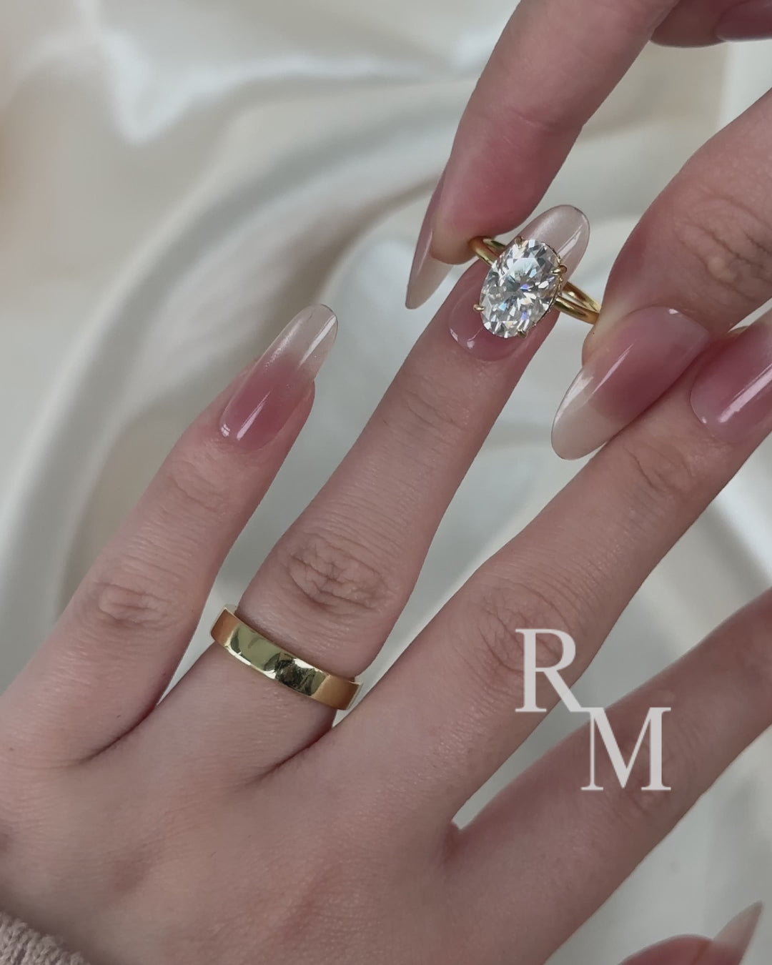 Moissanite 4.0 Ct Solitaire Oval Cut Yellow Gold Wedding Ring Set with Wide Band