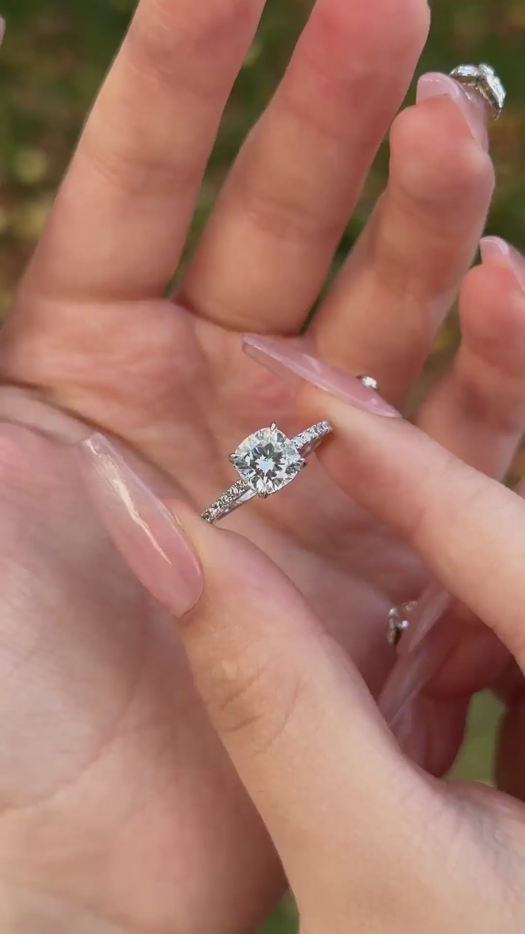 Rodiffy Moissanite 3.0 Ct Cushion Cut White Gold Engagement Ring For Women