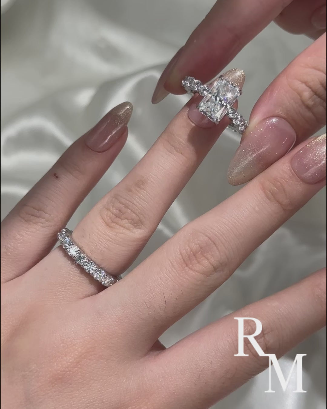 Moissanite 3.5 Ct Radiant Cut White Gold Wedding Ring Set For Women