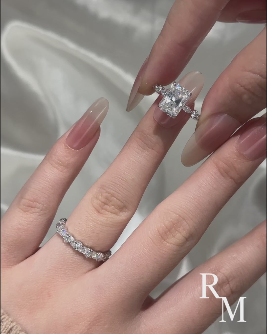 Moissanite 3.5 Ct Radiant Cut White Gold Engagement Ring with Marquise & Round Wedding Ring