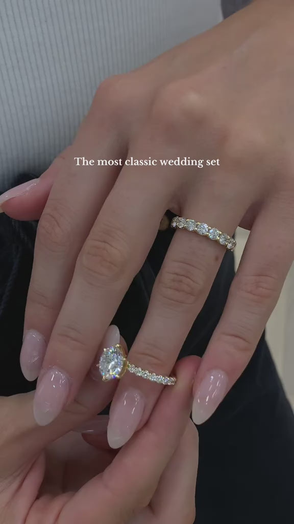 Moissanite 2.0Ct~4.0Ct Round Cut Yellow Gold Wedding Ring Set