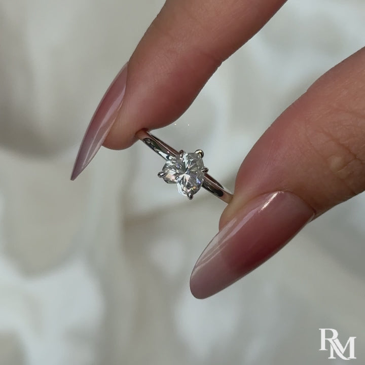 S925 Moissanite Solitaire 1.0Ct Heart Cut Promise Ring Everyday Wearable Ring