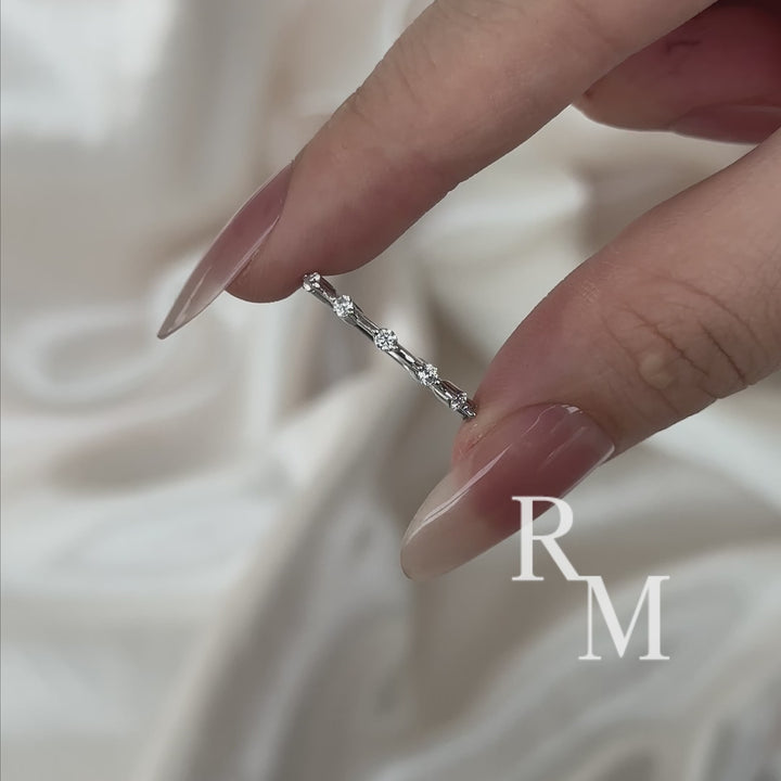 Rodiffy Moissanite 0.2 Ct Round Cut Women&