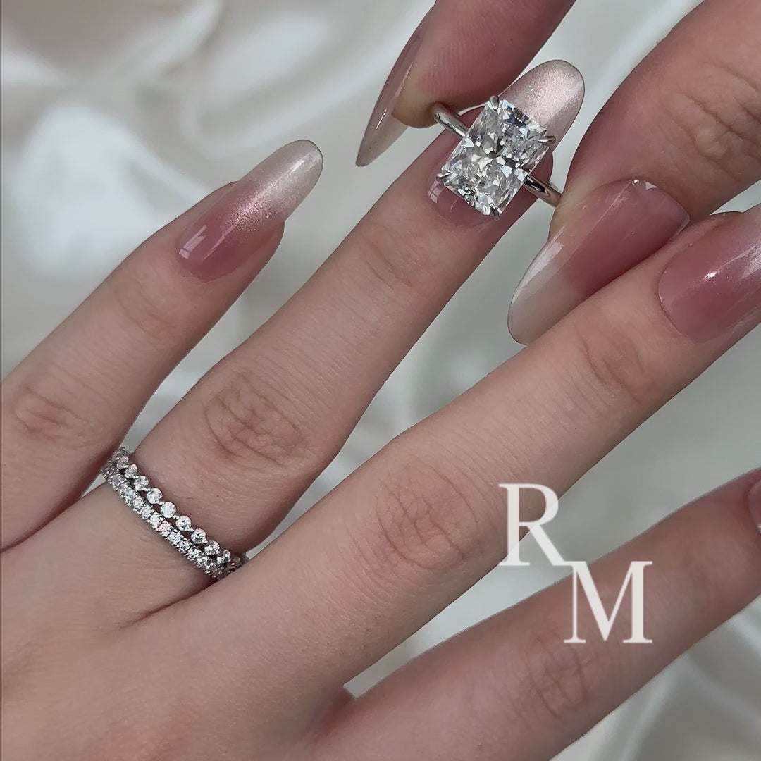 Moissanite 4.5Ct Solitaire Radiant Cut White Gold Travel Bridal Set