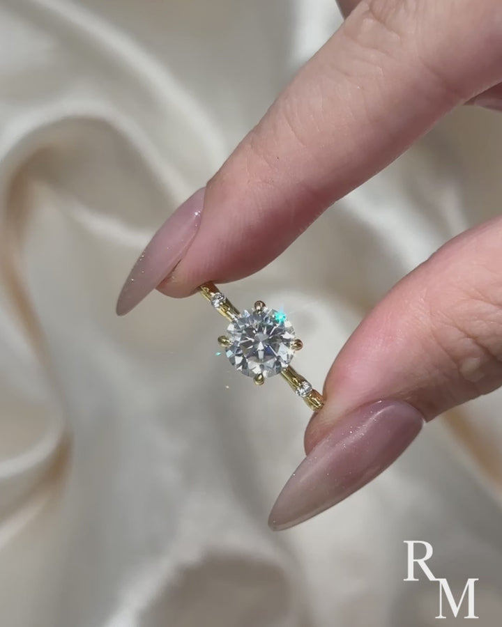 Moissanite 2.0 Ct Round Cut Yellow Gold Promise Ring For Women
