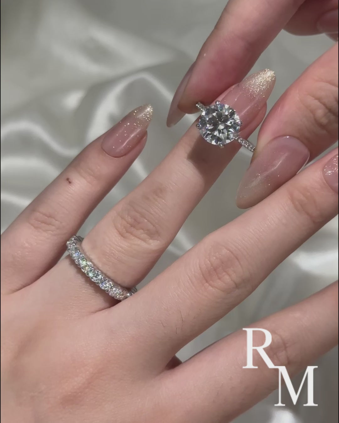 Moissanite 4.0Ct Round Cut White Gold Bridal Ring Set