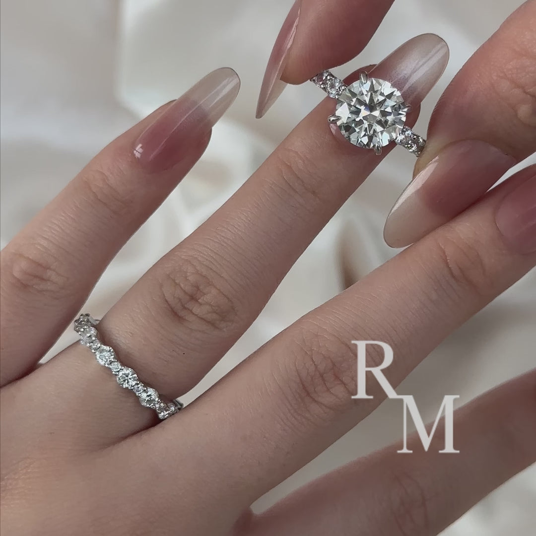 Moissanite 4.0Ct Oval Cut/4.0 Ct Round Cut/3.5Ct Radiant Cut Engagement Ring With Round Cut Wedding Band Wedding Ring Set