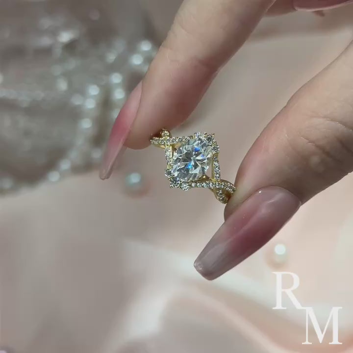 Moissanite 2.0Ct Oval Cut Engagement Ring Travel Ring In Sterling Silver