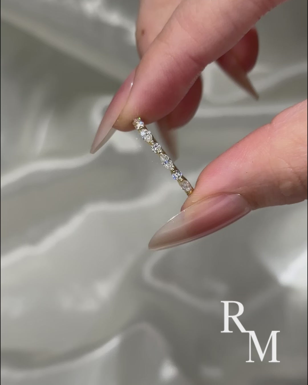 Rodiffy Moissanite 0.55 Ct Marquise-Round Yellow Gold Wedding Band