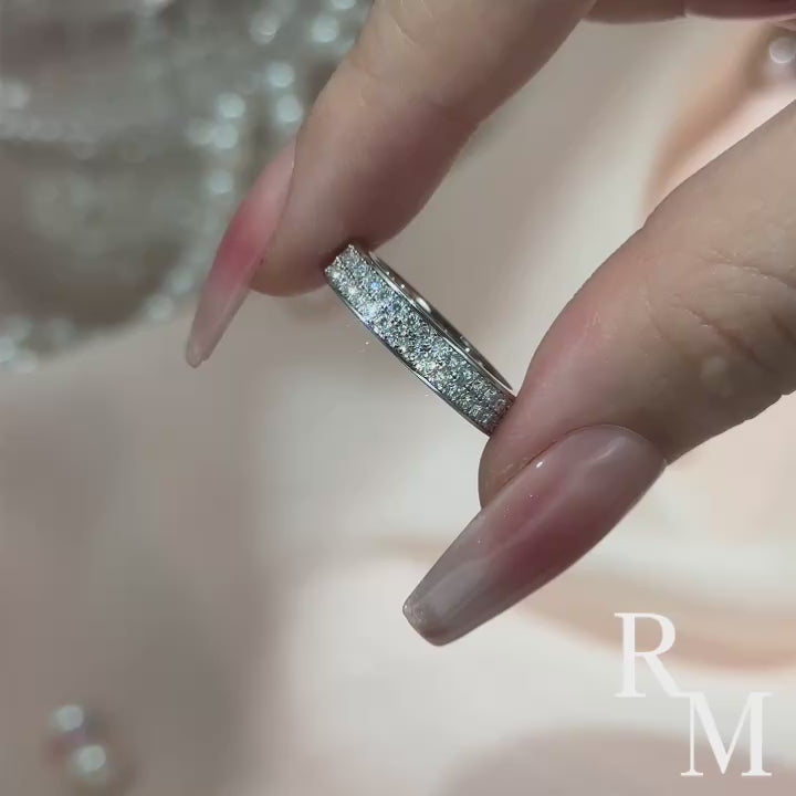 Half 1.0 Ct Round Cut Moissanite Wide Wedding Band In Sterling Silver