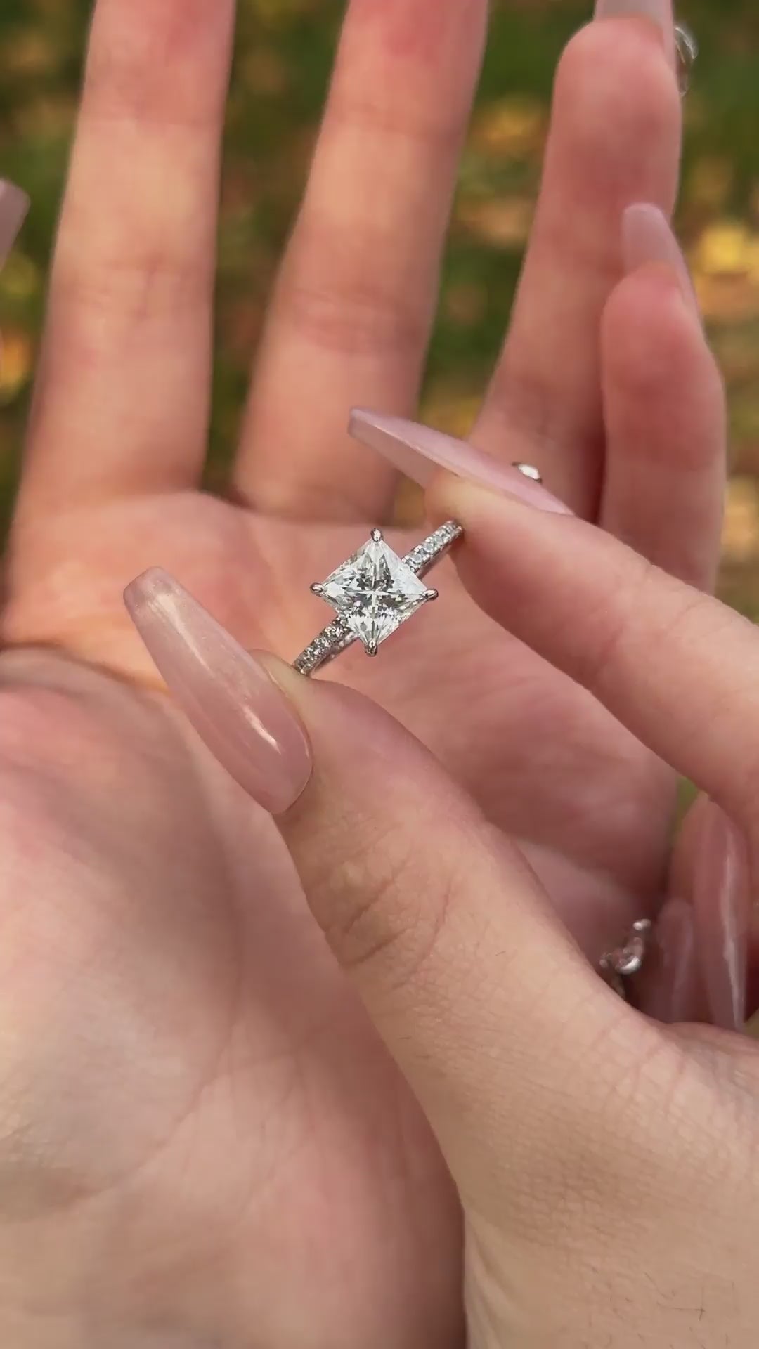 Rodiffy Moissanite 2.0 Ct ～3.0 Ct Square Princess Cut Bridal Ring