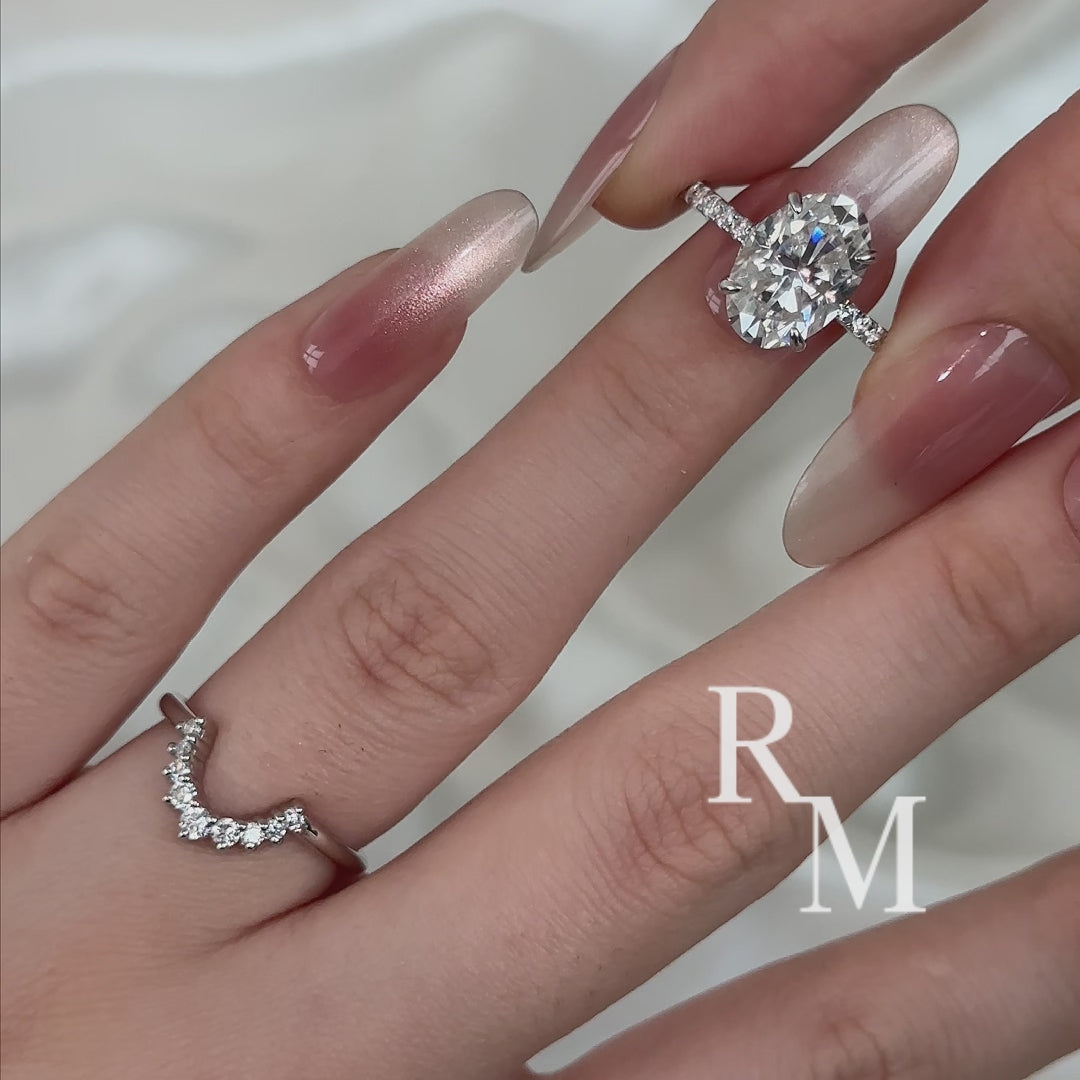 Moissanite 4.0Ct Oval Cut White Gold Wedding Ring Set