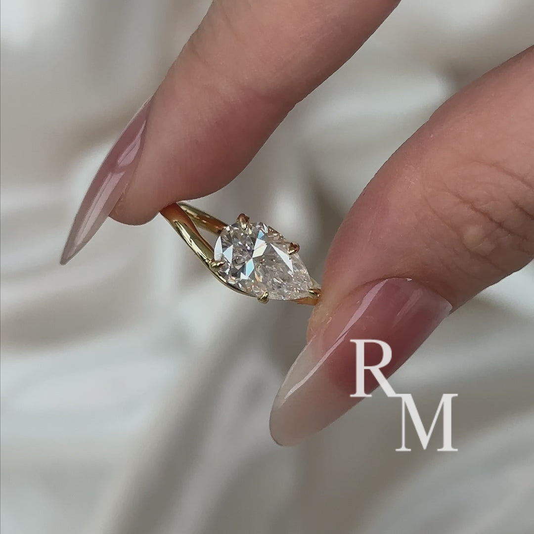 2.5Ct East-West Pear Cut Moissanite Ring in S925 Sterling Silver