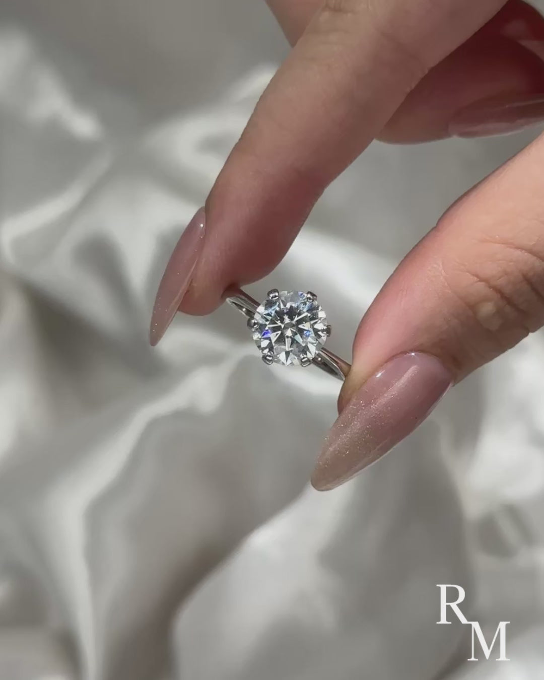 Moissanite 3.0Ct Round Cut Comfort Fit Six Prong Solitaire Engagement Ring