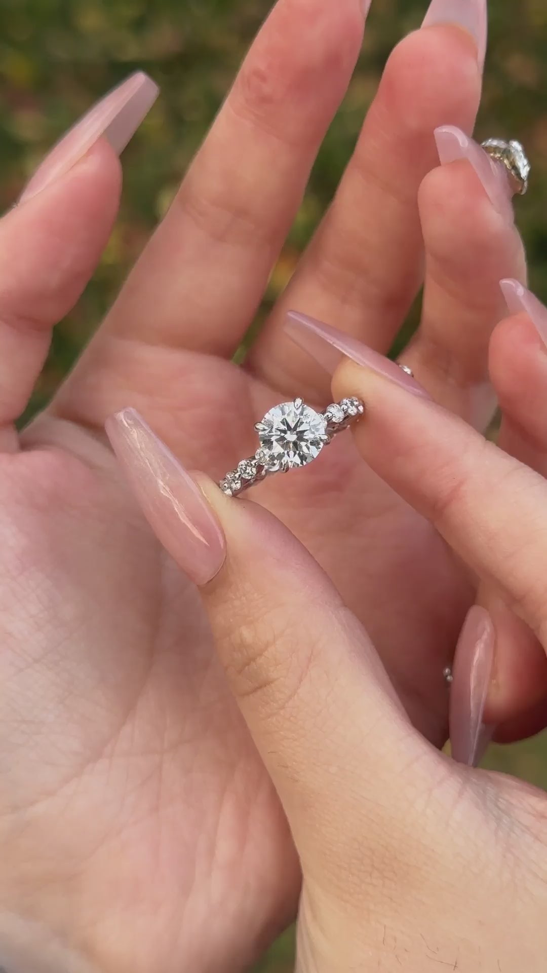 Rodiffy Moissanite 2.0 Ct White Gold Promise Bridal Ring