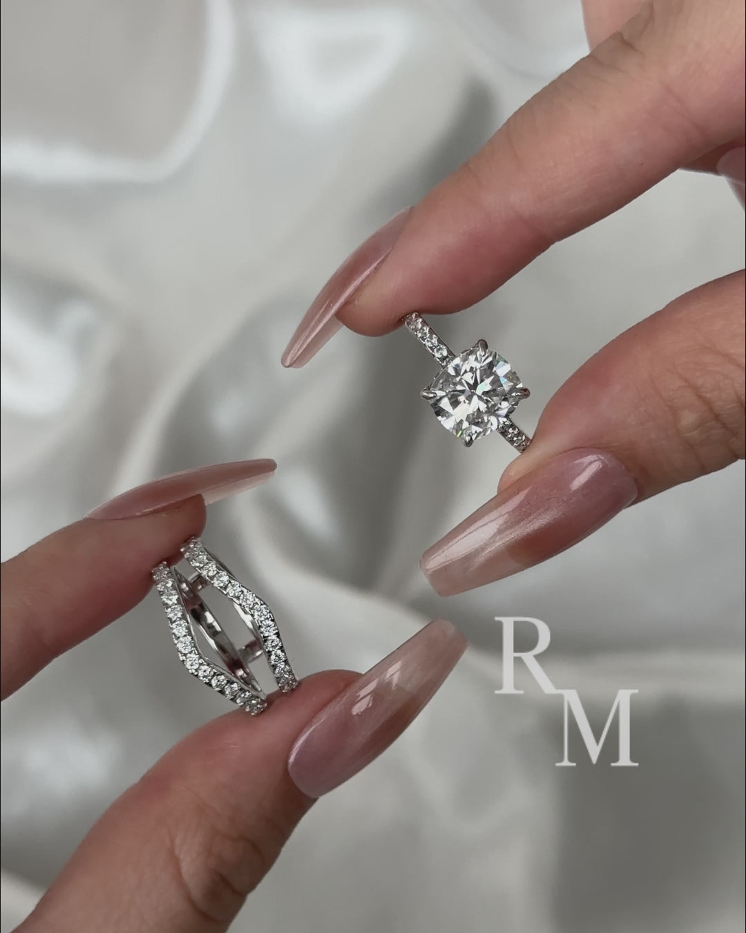 Moissanite 3.0Ct Cushion Cut White Gold Wedding Ring with Enhancer Ring