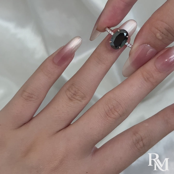 S925 Moissanite 4.0 Ct Oval Cut Pavé Rose Gold Black/White Stone Engagement Ring For Women